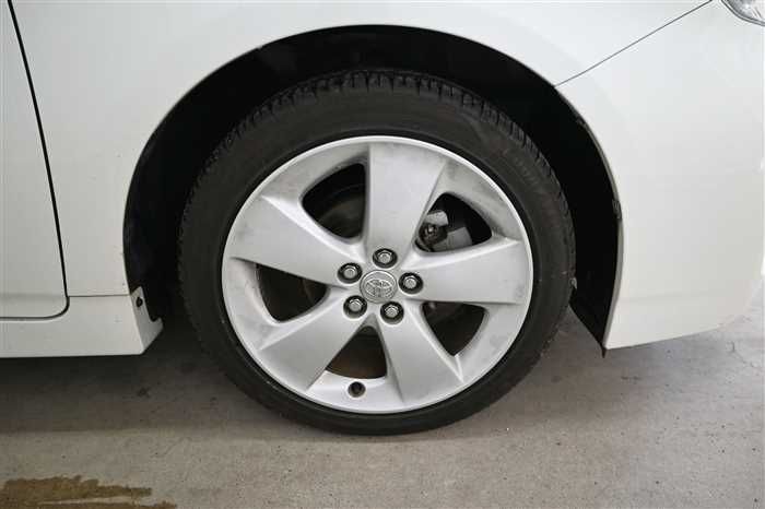 2013 Toyota Prius ZVW30 (UW-6a0e6841ab9b8)[6]