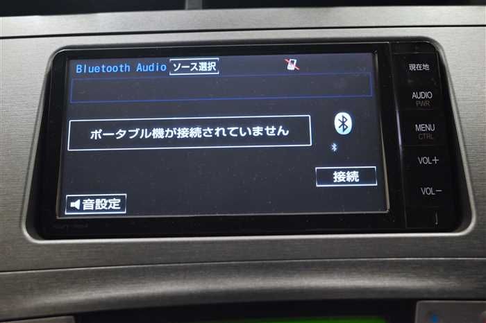 2013 Toyota Prius ZVW30 (UW-6a0e6841ab9b8)[25]