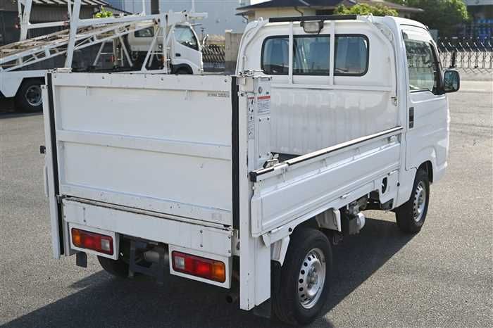 2011 Honda Acty Truck EBD-HA8 (UW-6a0e6842661b6)[6]