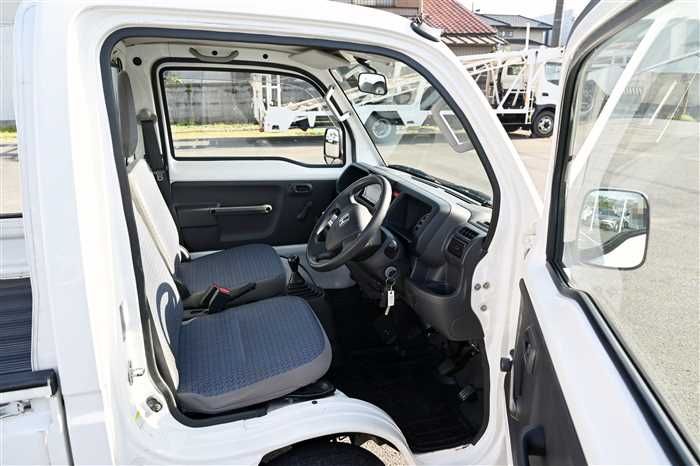 2011 Honda Acty Truck EBD-HA8 (UW-6a0e6842661b6)[16]