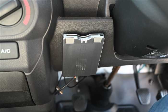 2011 Honda Acty Truck EBD-HA8 (UW-6a0e6842661b6)[22]