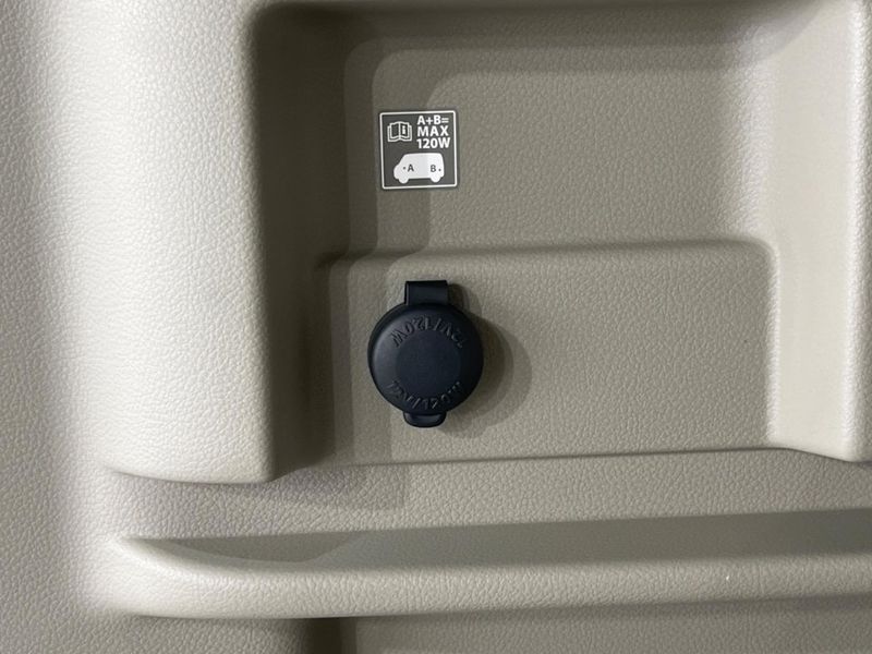2023 Nissan NV100 Clipper Rio 3BA-DR17W (UW-6a0930cc155a8)[11]