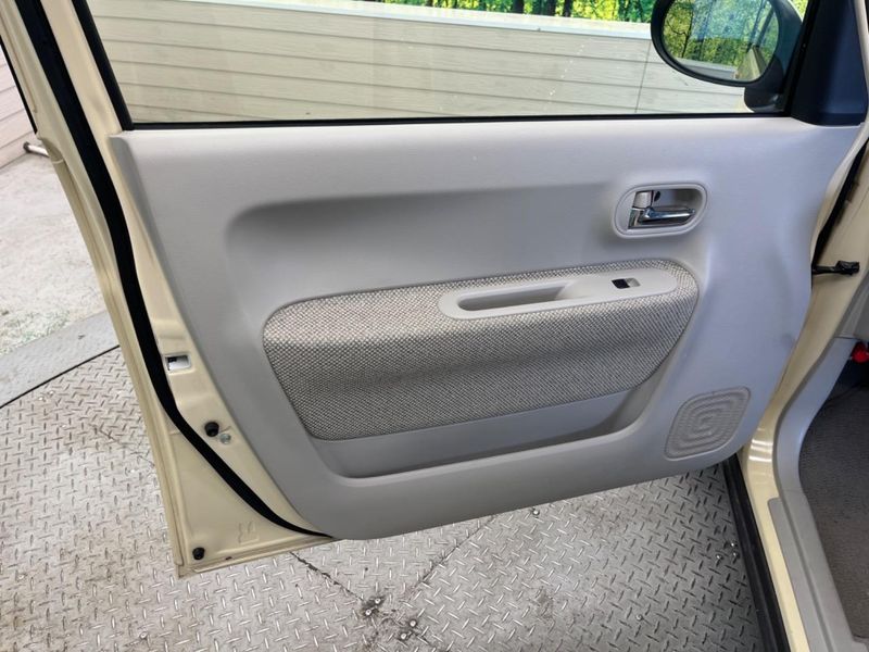 2017 Suzuki ALTO Lapin DBA-HE33S (UW-6a0930f582a8f)[26]