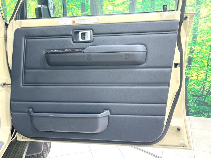 2025 Toyota Land Cruiser 70 3DA-GDJ76W (UW-6a0a81ecd477c)[11]
