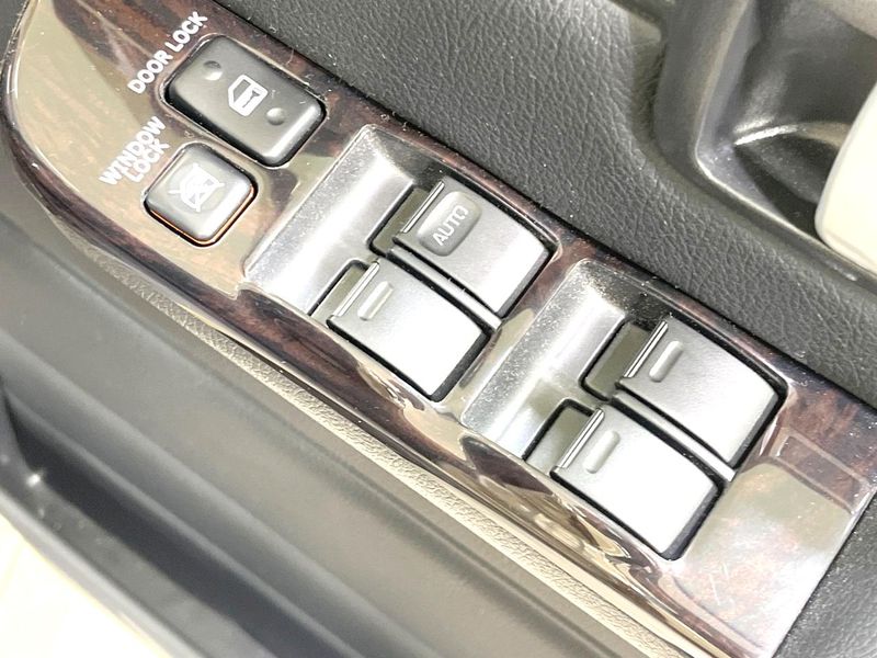 2025 Toyota Land Cruiser 70 3DA-GDJ76W (UW-6a0a81ecd477c)[9]