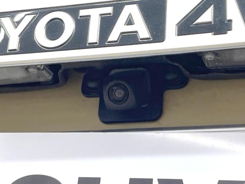 2025 Toyota Land Cruiser 70 3DA-GDJ76W (UW-6a0a81ecd477c)[6]
