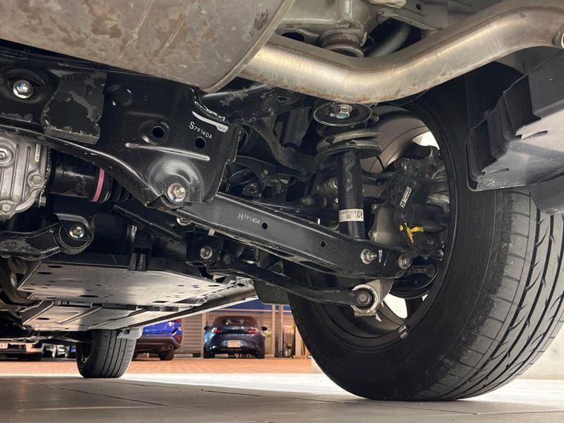 2017 Subaru XV DBA-GT7 (UW-6a0a81ff697f9)[16]