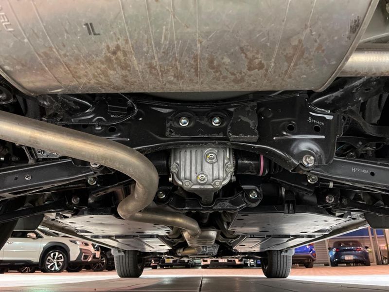 2017 Subaru XV DBA-GT7 (UW-6a0a81ff697f9)[15]