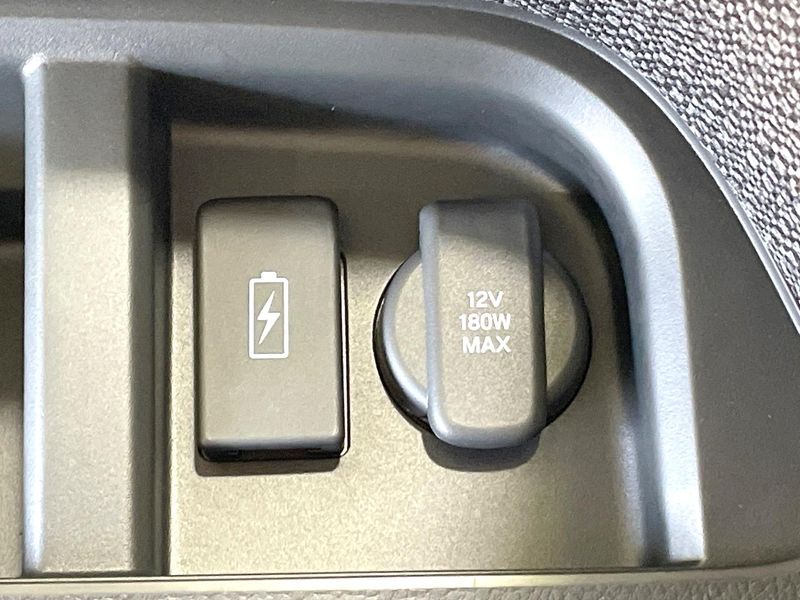 2025 Honda Step Wagon 6AA-RP8 (UW-6a0a82c104113)[8]