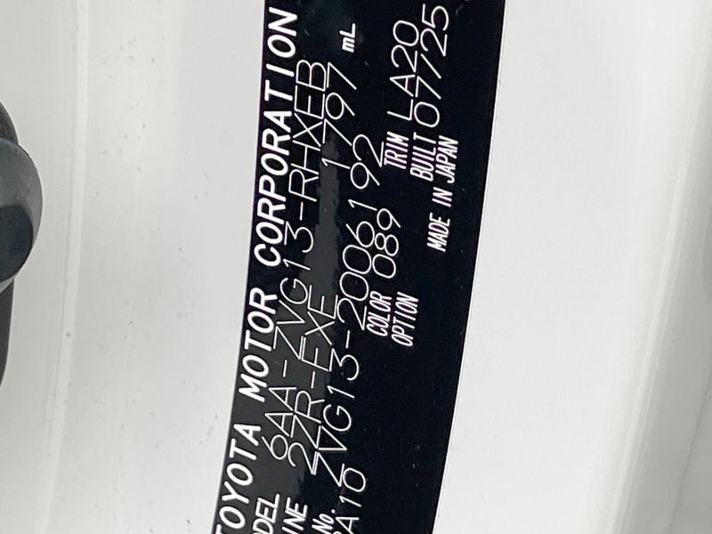 2025 Toyota Corolla Cross 6AA-ZVG13 (UW-6a0a82f50f2a9)[1]