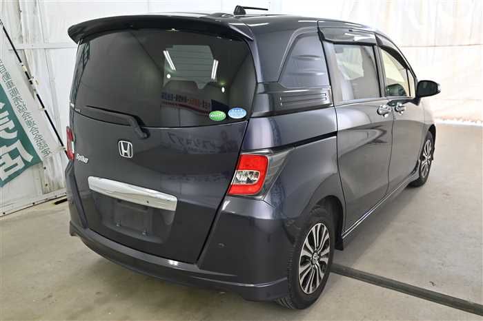 2014 Honda Freed Spike DBA-GB3 (UW-6a0e6822e7b8c)[1]