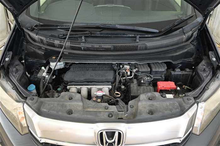 2014 Honda Freed Spike DBA-GB3 (UW-6a0e6822e7b8c)[23]