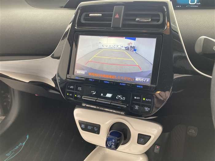 2017 Toyota Prius DAA-ZVW51 (UW-6a0e68239d359)[22]
