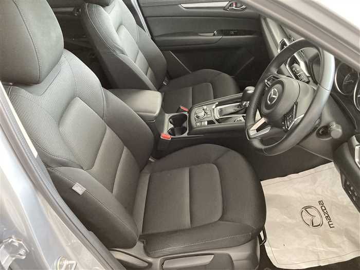 2020 Mazda CX-5 3DA-KF2P (UW-6a0e681b01adf)[9]