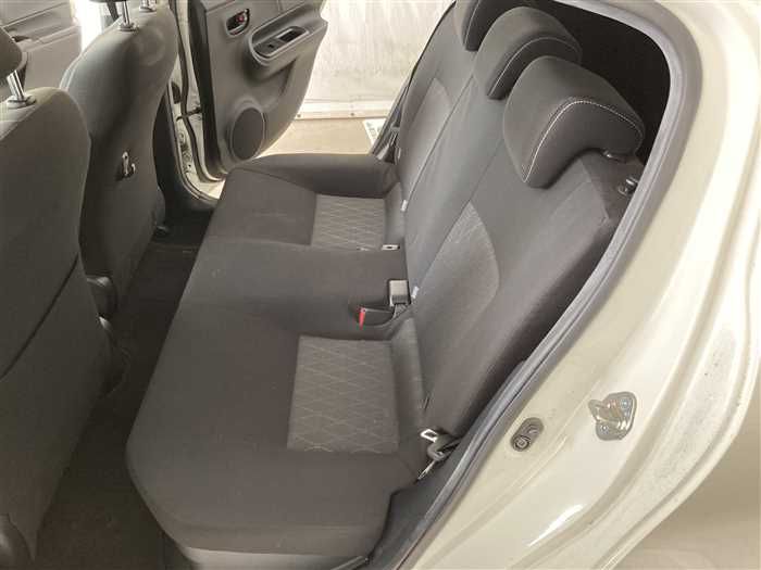 2021 Toyota Aqua 6AA-NHP10 (UW-6a0e681bf047a)[13]