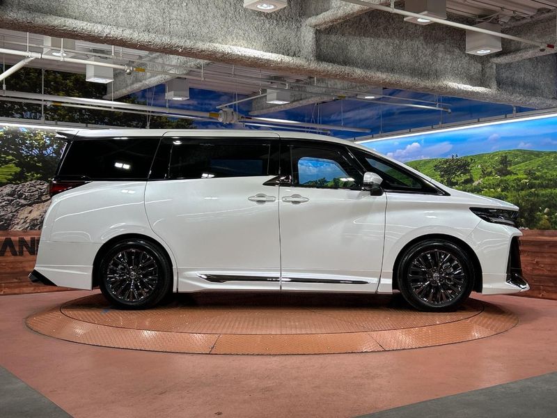 2025 Toyota Vellfire Hybrid 6AA-AAHH40W (UW-6a0c6be76265c)[20]