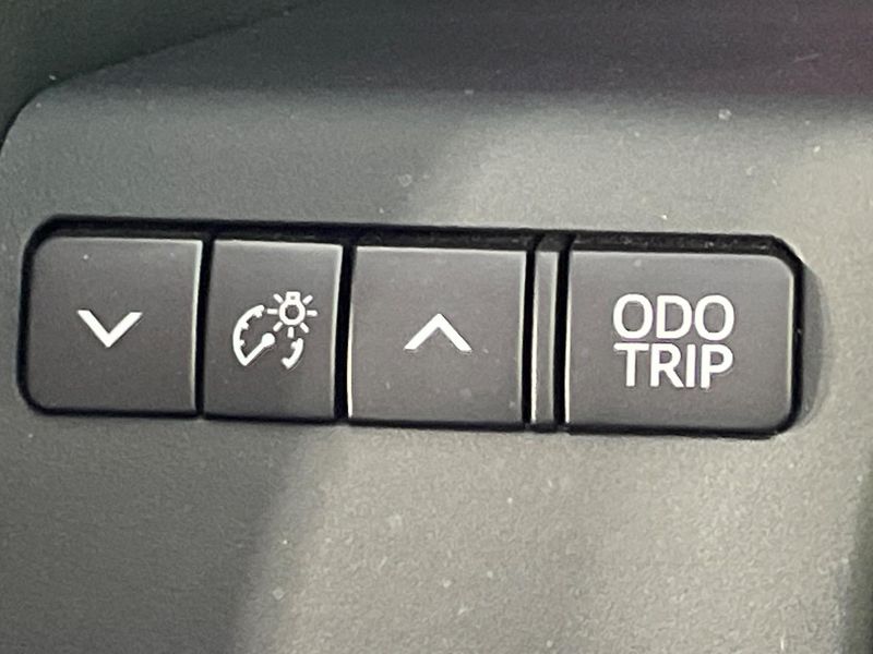 2023 Toyota Alphard 3BA-AGH30W (UW-6a0c6bf2753d7)[17]