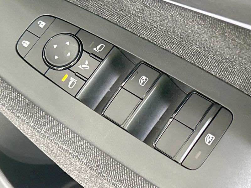 2024 Nissan Aura 6AA-FE13 (UW-6a0c6c370cf14)[28]
