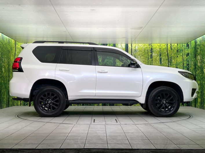 2023 Toyota Land Cruiser Prado 3BA-TRJ150W (UW-6a0c6d62a310e)[15]