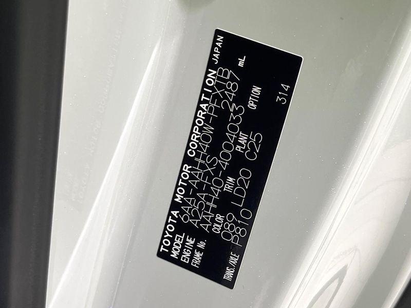 2024 Toyota Vellfire Hybrid 6AA-AAHH40W (UW-6a0d254e82f46)[1]