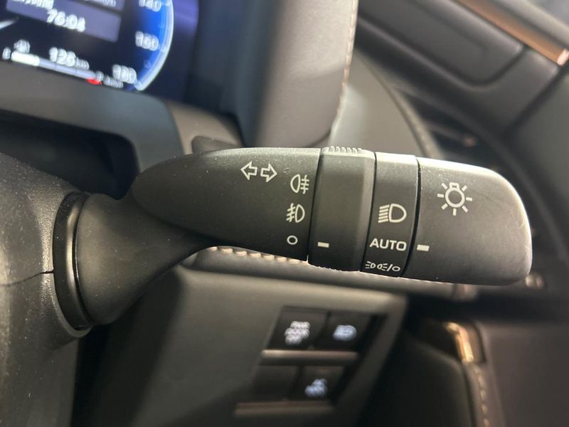 2025 Toyota Vellfire Hybrid 6AA-AAHH40W (UW-6a0d2551027b1)[23]