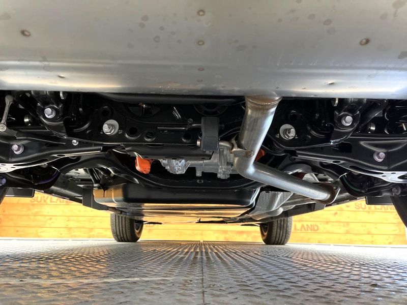 2026 Toyota RAV4 6AA-AXAN64 (UW-6a0d257233588)[10]