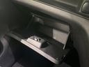2016 Nissan Serena DAA-GFC27 (UW-6a0d25c7bb020)[17]