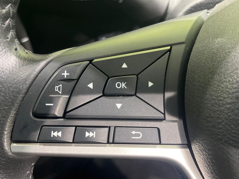 2016 Nissan Serena DAA-GFC27 (UW-6a0d25c7bb020)[13]