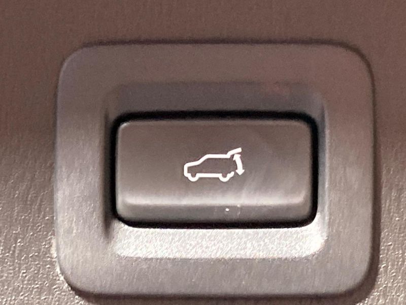 2018 Mazda CX-5 5BA-KF5P (UW-6a0d26363cec8)[17]