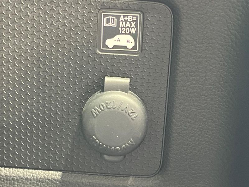 2024 Mazda Flair Crossover 5AA-MS92S (UW-6a0d269f06e71)[20]