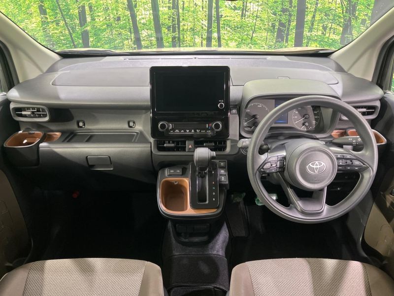 2025 Toyota Sienta 6AA-MXPL15G (UW-6a0d26b2d3e73)[29]