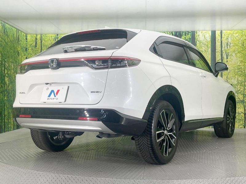 2021 Honda Vezel 6AA-RV5 (UW-6a0d26e75b288)[18]