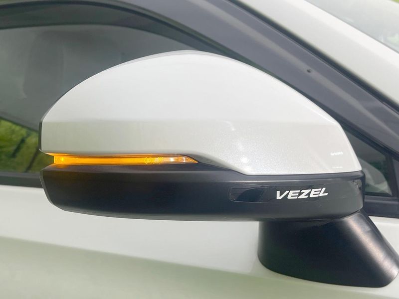 2021 Honda Vezel 6AA-RV5 (UW-6a0d26e75b288)[7]