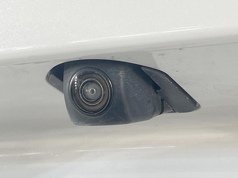 2021 Honda Vezel 6AA-RV5 (UW-6a0d26e75b288)[22]