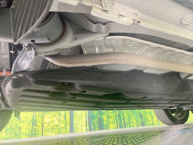 2021 Honda Vezel 6AA-RV5 (UW-6a0d26e75b288)[25]