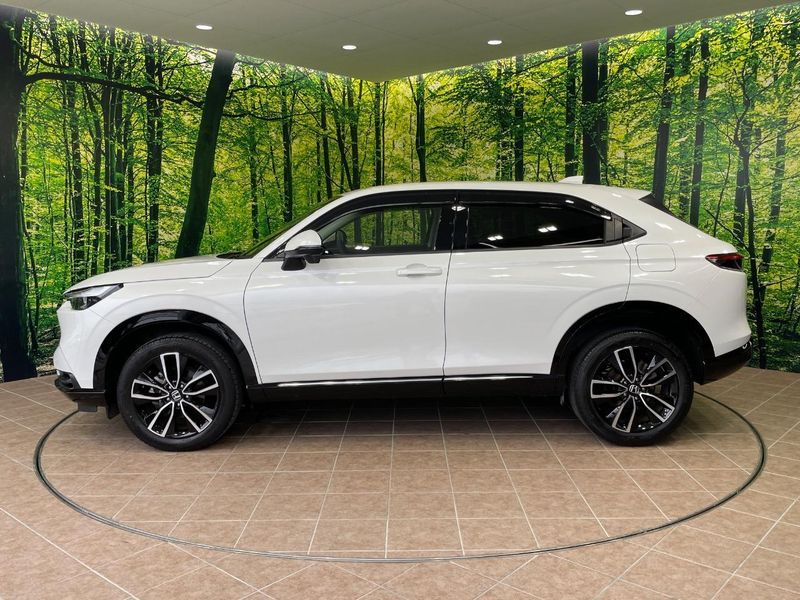 2024 Honda Vezel 6AA-RV5 (UW-6a0d26e92aca7)[12]