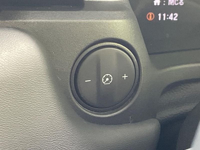 2022 Honda Vezel 6AA-RV6 (UW-6a0d26ea18270)[14]