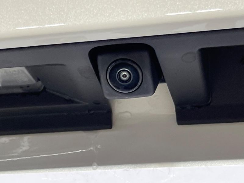 2025 Subaru Forester 5AA-SLG (UW-6a0d26f541750)[28]