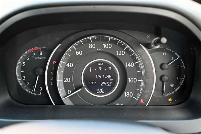 2013 Honda CR-V DBA-RM1 (UW-6a0e6815bf830)[27]