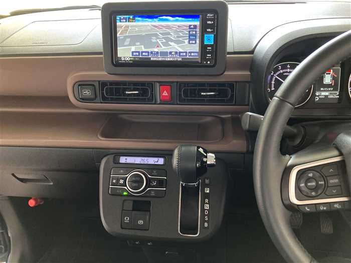 2022 Daihatsu Move Canbus 5BA-LA850S (UW-6a0e6820adb91)[19]