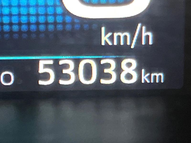 2016 Toyota Prius DAA-ZVW55 (UW-6a0e7693c525a)[2]