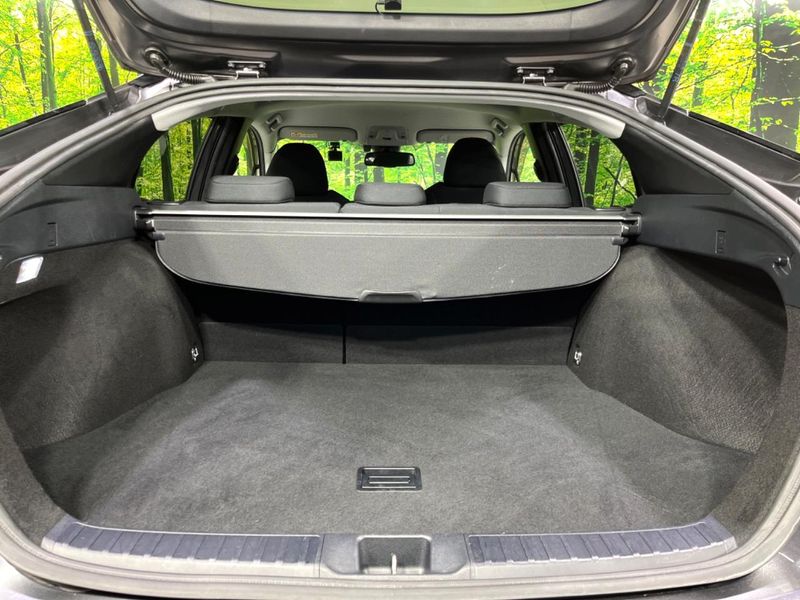 2016 Toyota Prius DAA-ZVW55 (UW-6a0e7693c525a)[5]