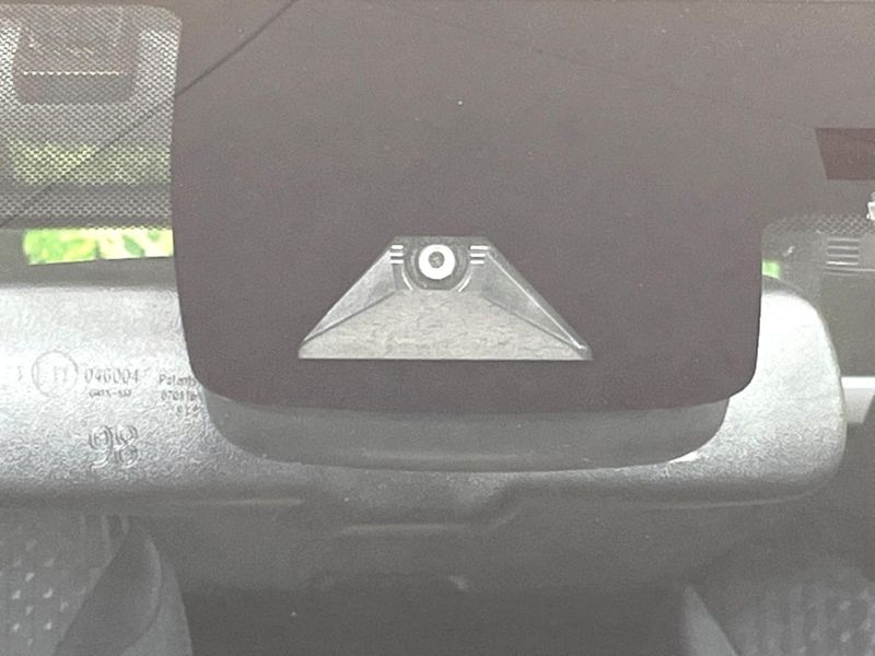 2016 Toyota Prius DAA-ZVW55 (UW-6a0e7693c525a)[15]