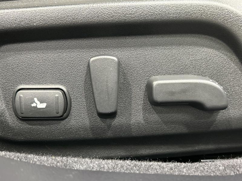 2016 Subaru Legacy Outback DBA-BS9 (UW-6a0fc840002f8)[19]