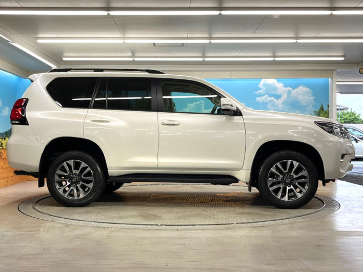 2023 Toyota Land Cruiser Prado 3BA-TRJ150W (UW-6a0fc9918bfbf)[15]