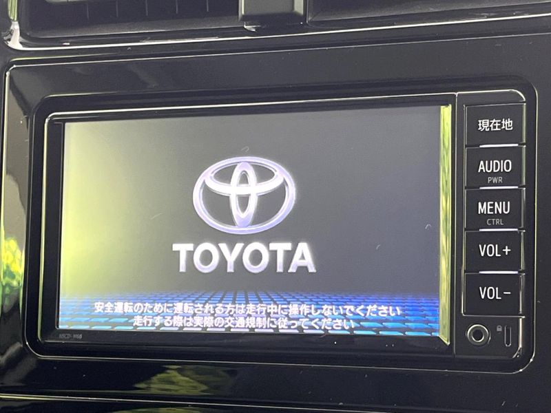 2018 Toyota Prius DAA-ZVW55 (UW-6a0fc9d679f3b)[17]