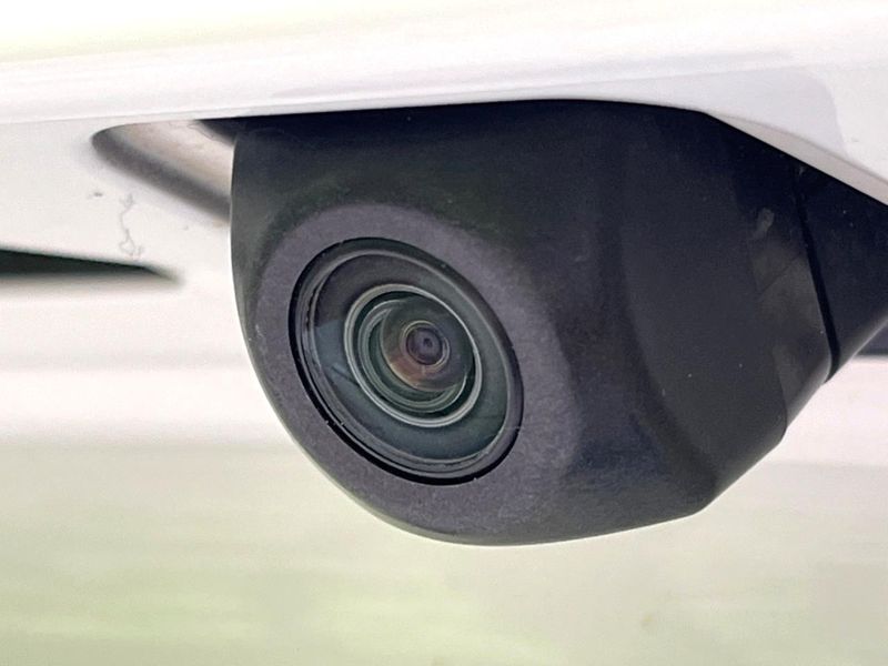 2018 Toyota Prius DAA-ZVW55 (UW-6a0fc9d679f3b)[15]