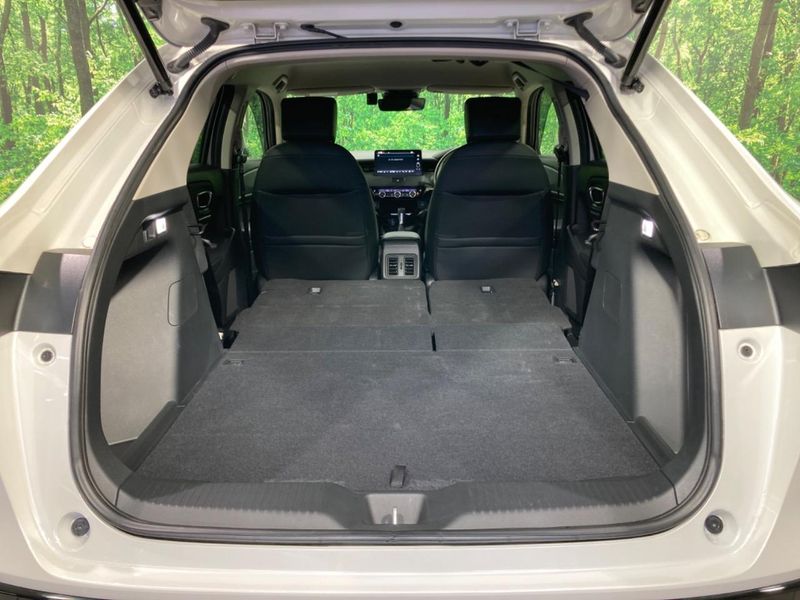 2024 Honda Vezel 6AA-RV5 (UW-6a111b45ed802)[13]