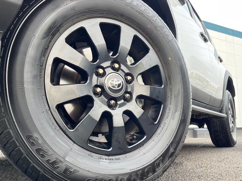 2024 Toyota Land Cruiser 250 3BA-TRJ250W (UW-6a111b62a2253)[4]