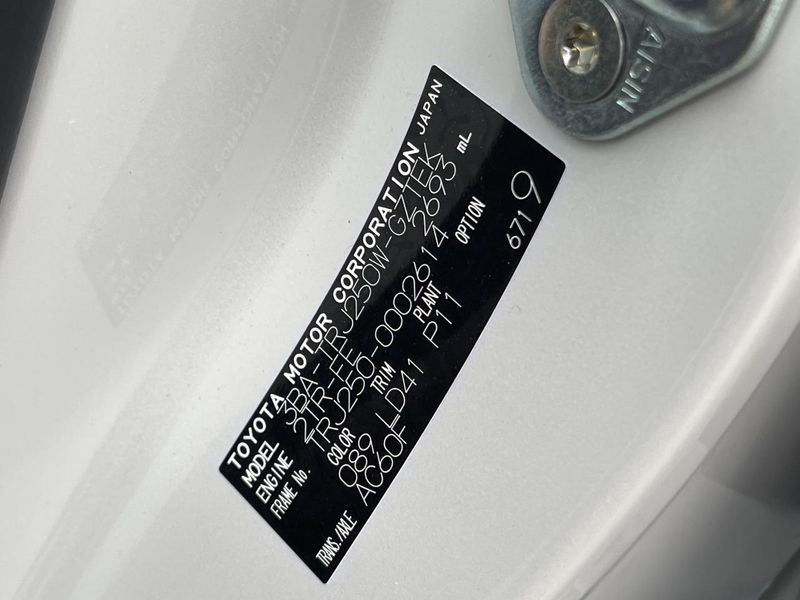 2024 Toyota Land Cruiser 250 3BA-TRJ250W (UW-6a111b62a2253)[1]